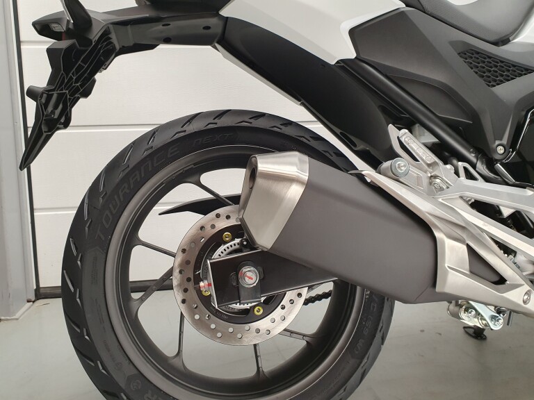 Honda NC 750 X ABS foto 8