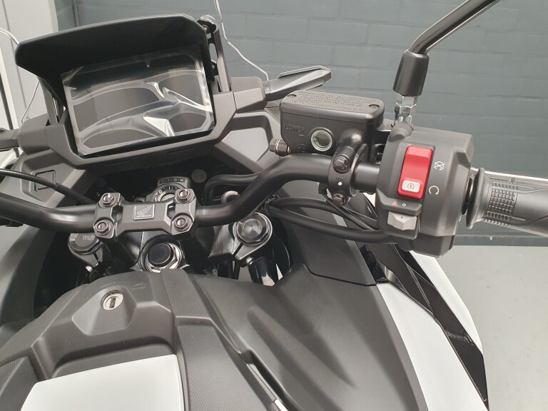 Honda NC 750 X ABS foto 16