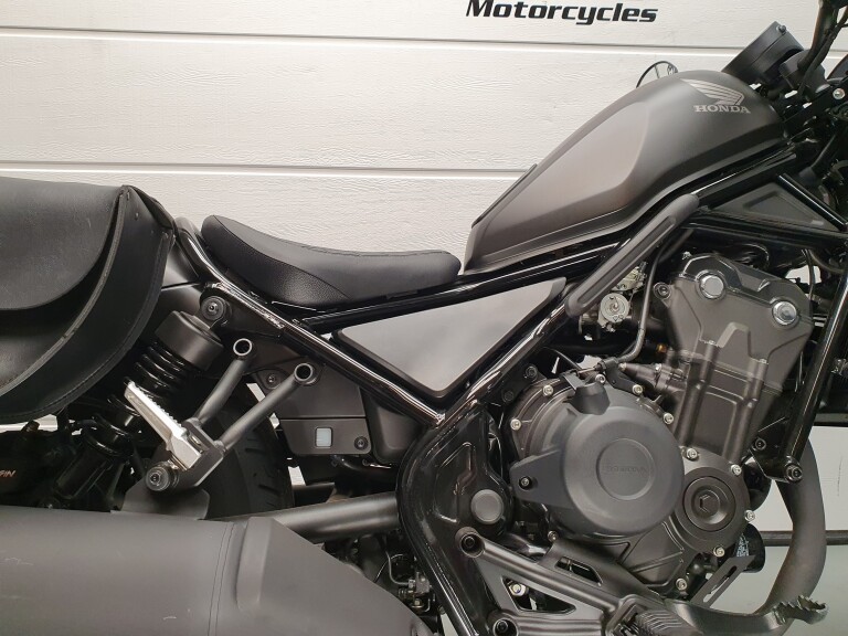 Honda CMX 500 REBEL foto 10