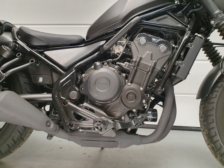 Honda CMX 500 REBEL foto 11