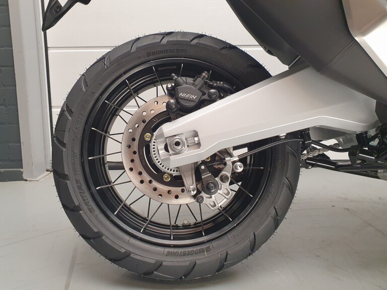 Honda X-ADV 750 foto 9