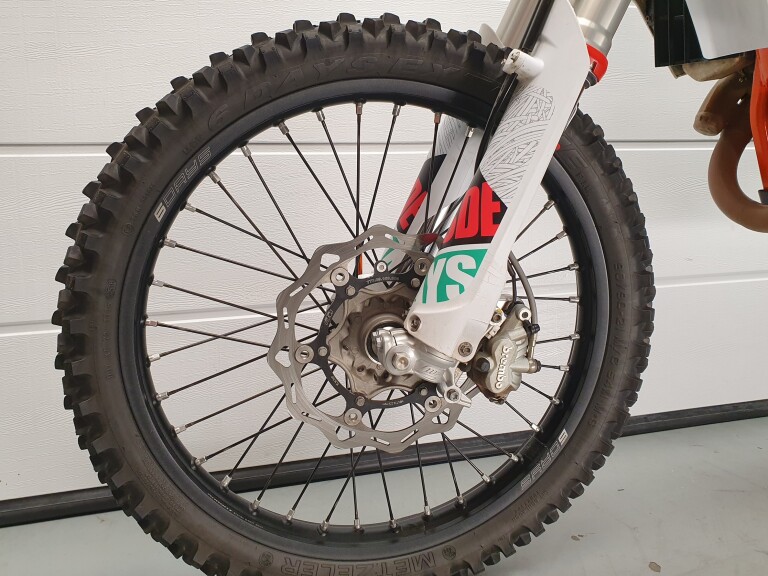 KTM 350 EXC-F SIX DAYS foto 3