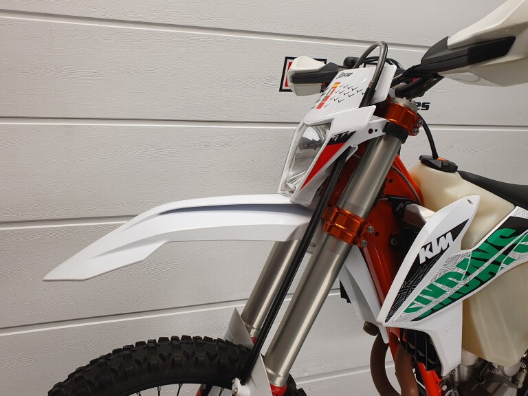 KTM 350 EXC-F SIX DAYS foto 4