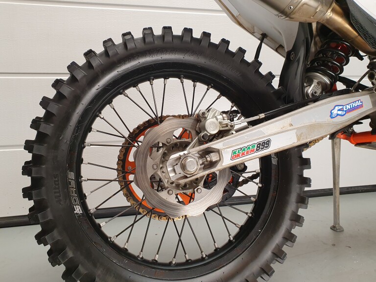 KTM 350 EXC-F SIX DAYS foto 8