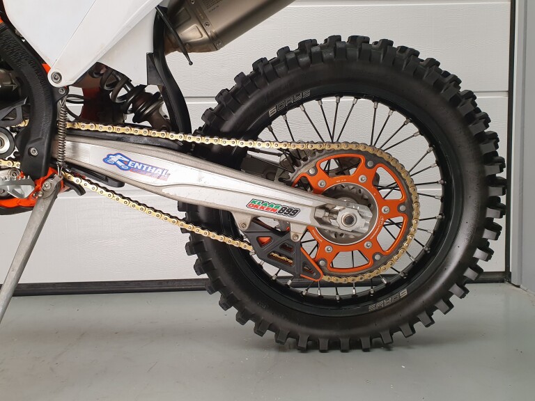 KTM 350 EXC-F SIX DAYS foto 9