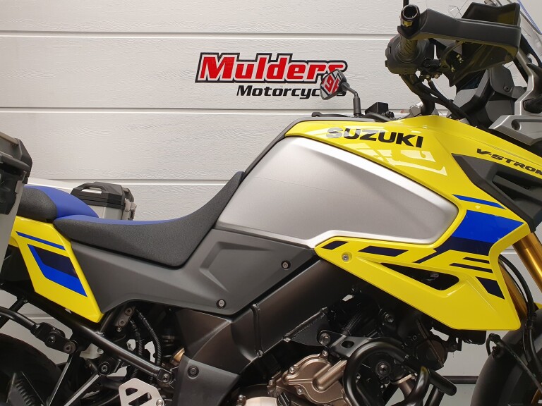Suzuki DL 1050 V-STROM DE foto 13