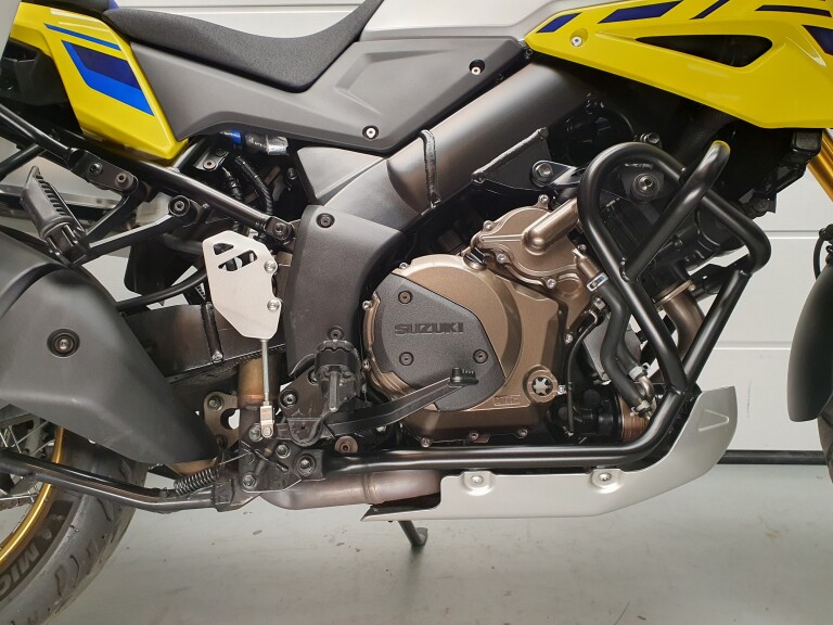 Suzuki DL 1050 V-STROM DE foto 14