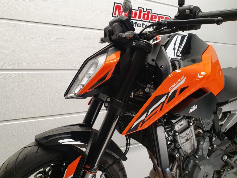KTM 790 DUKE L ABS foto 4