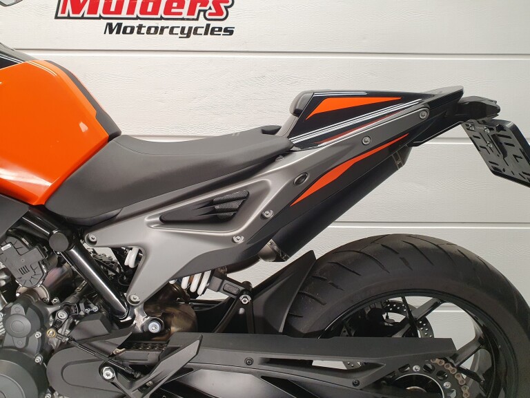KTM 790 DUKE L ABS foto 7
