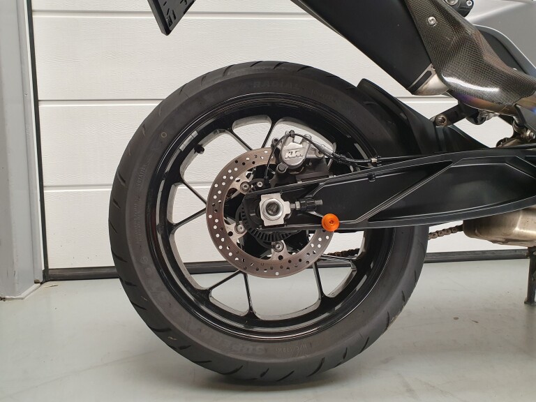 KTM 790 DUKE L ABS foto 10