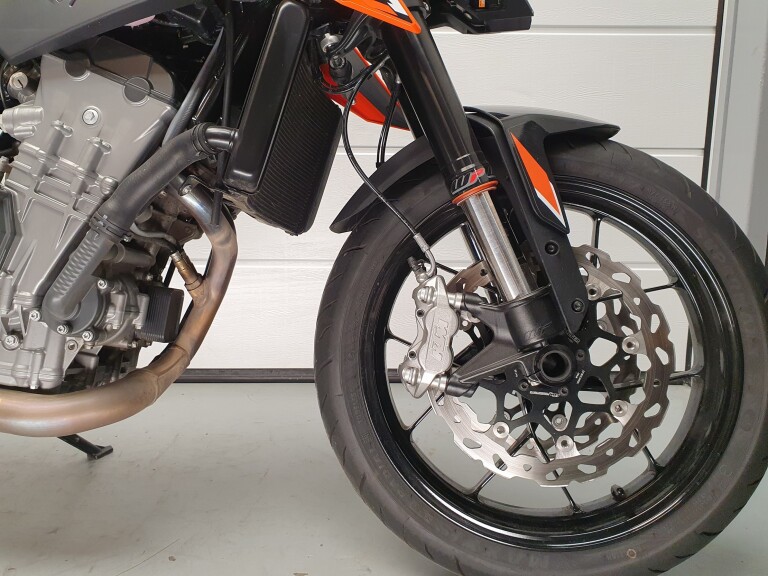KTM 790 DUKE L ABS foto 14