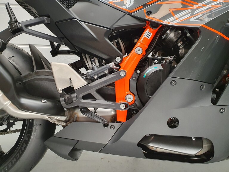 KTM RC 990 R foto 11