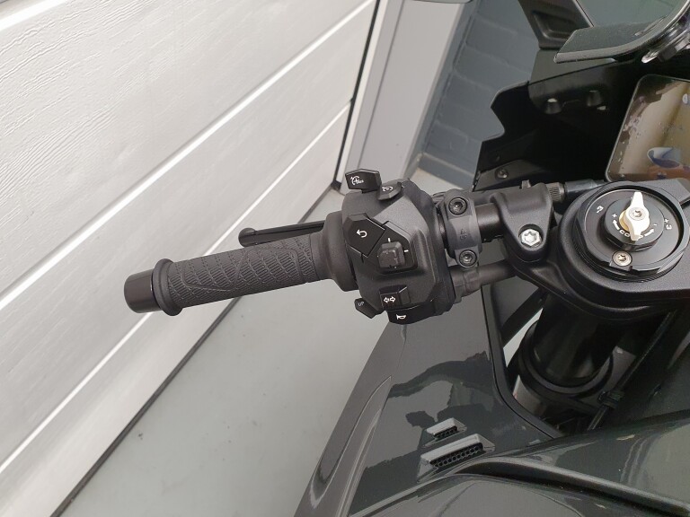 KTM RC 990 R foto 17