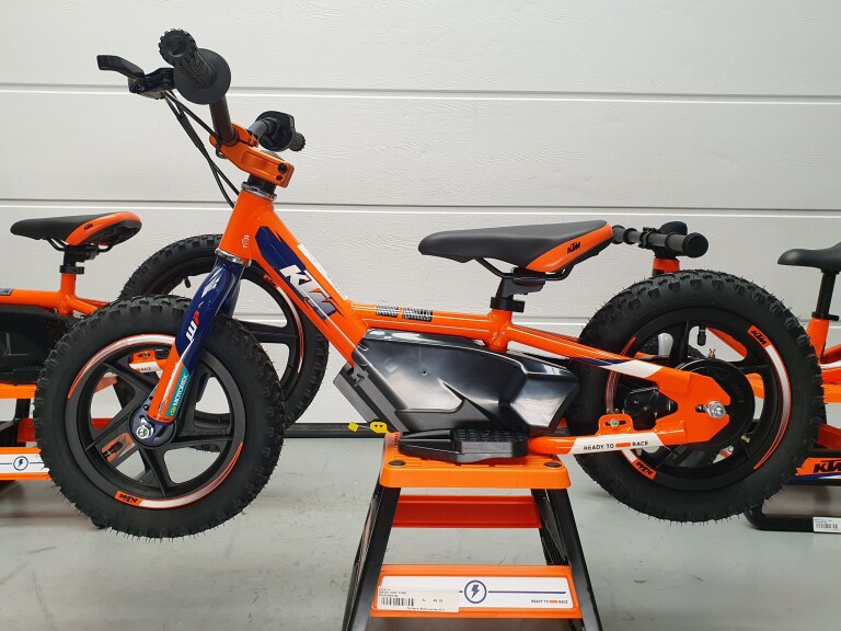 KTM SX-E 1.12 en 16 foto 3