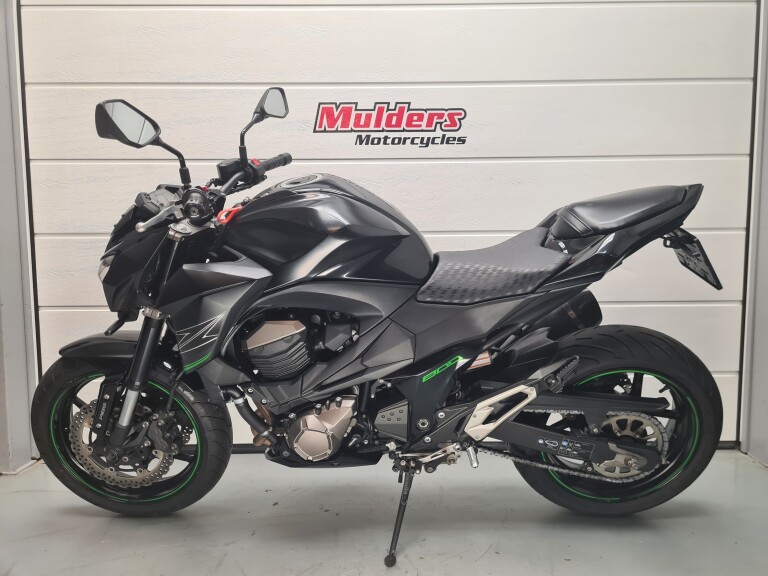 Kawasaki Z 800 ABS foto 2