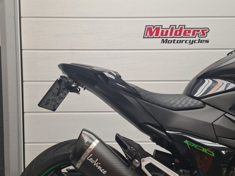 Kawasaki Z 800 ABS foto 4