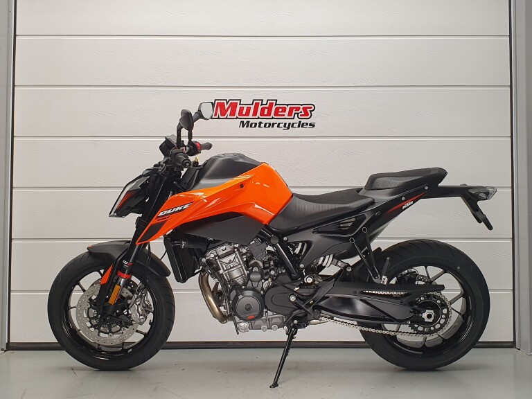 KTM 790 DUKE L ABS foto 2
