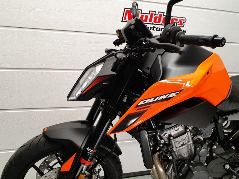 KTM 790 DUKE L ABS foto 4
