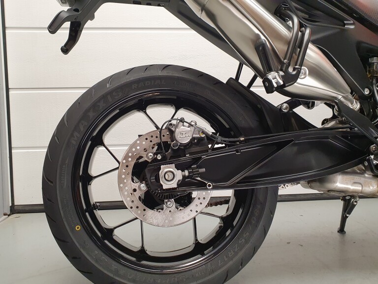 KTM 790 DUKE L ABS foto 9