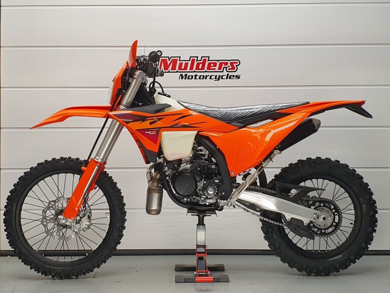 KTM 300 EXC TBI foto 2