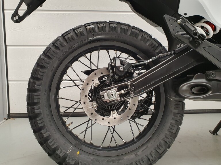 KTM 390 ADVENTURE R foto 9