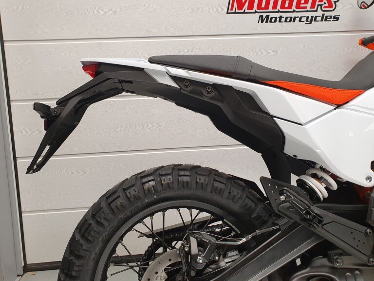 KTM 390 ADVENTURE R foto 10