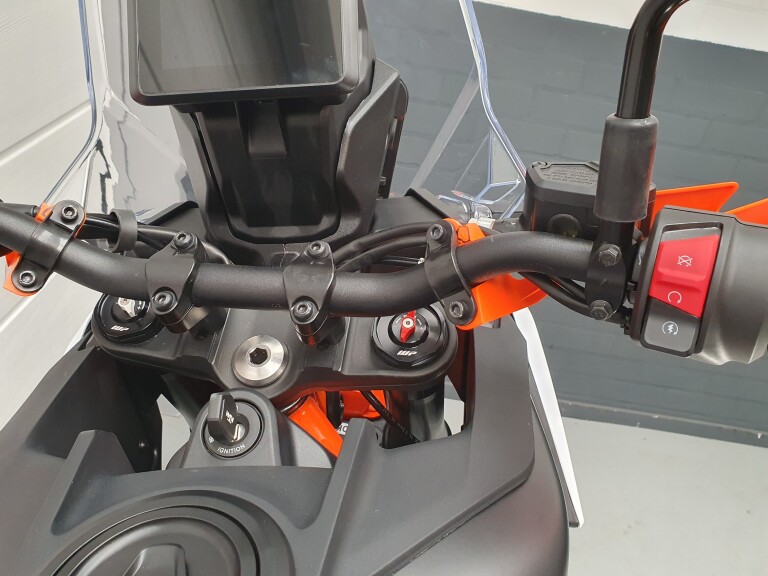 KTM 390 ADVENTURE R foto 16