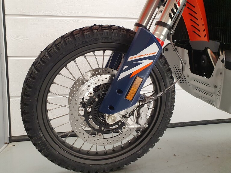 KTM 890 ADVENTURE R foto 3
