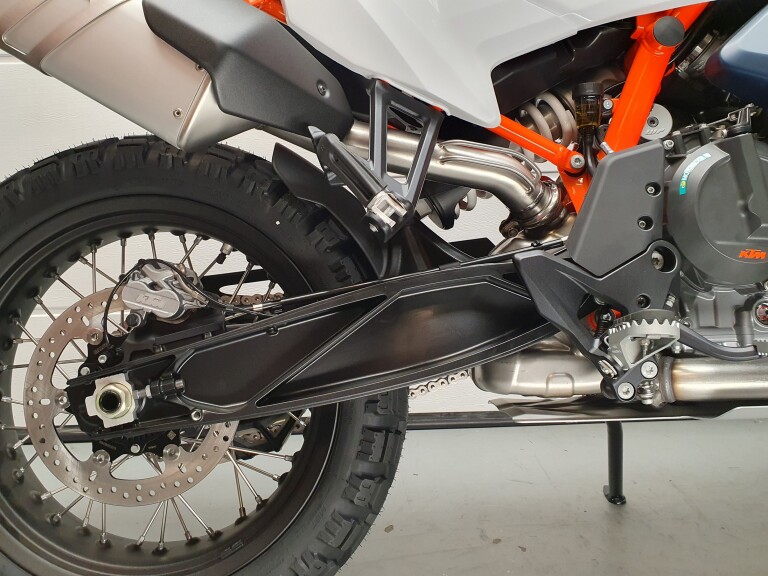 KTM 890 ADVENTURE R foto 9