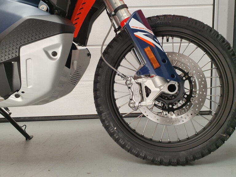 KTM 890 ADVENTURE R foto 12