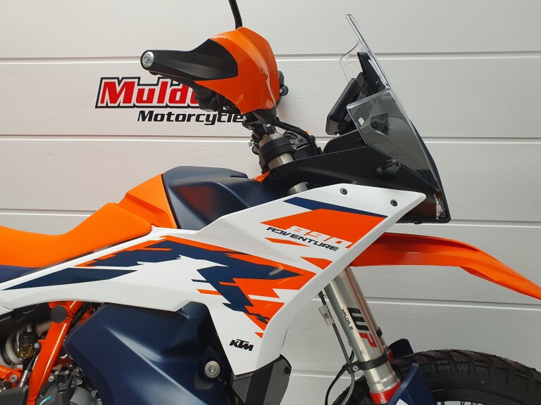 KTM 890 ADVENTURE R foto 13