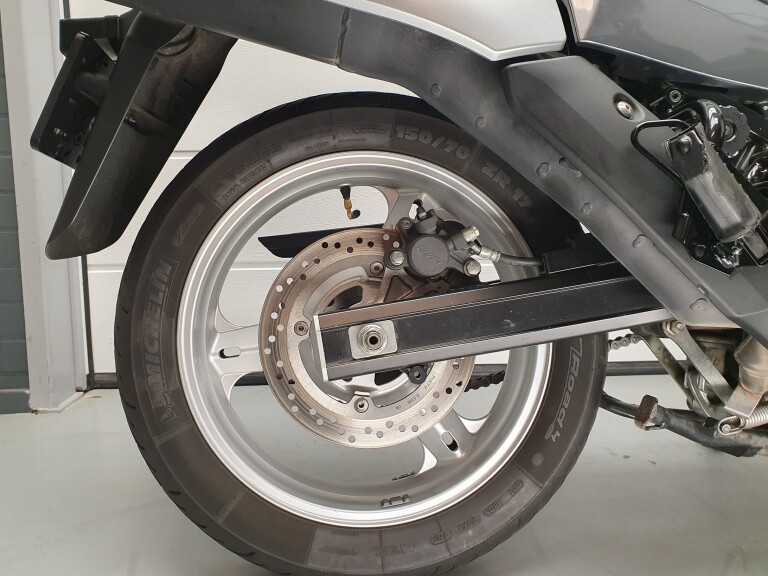 Suzuki DL 650 V-STROM foto 3