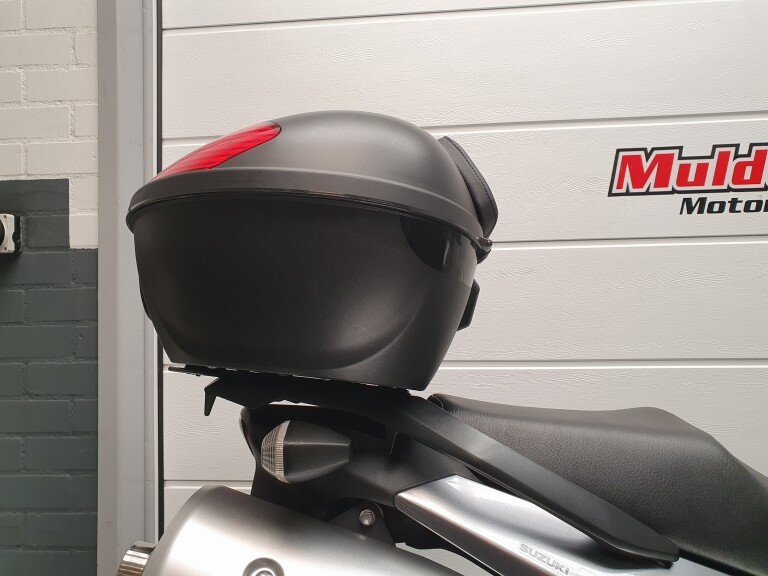 Suzuki DL 650 V-STROM foto 5