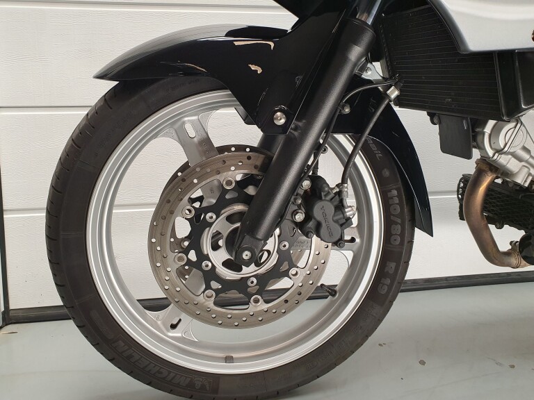 Suzuki DL 650 V-STROM foto 12