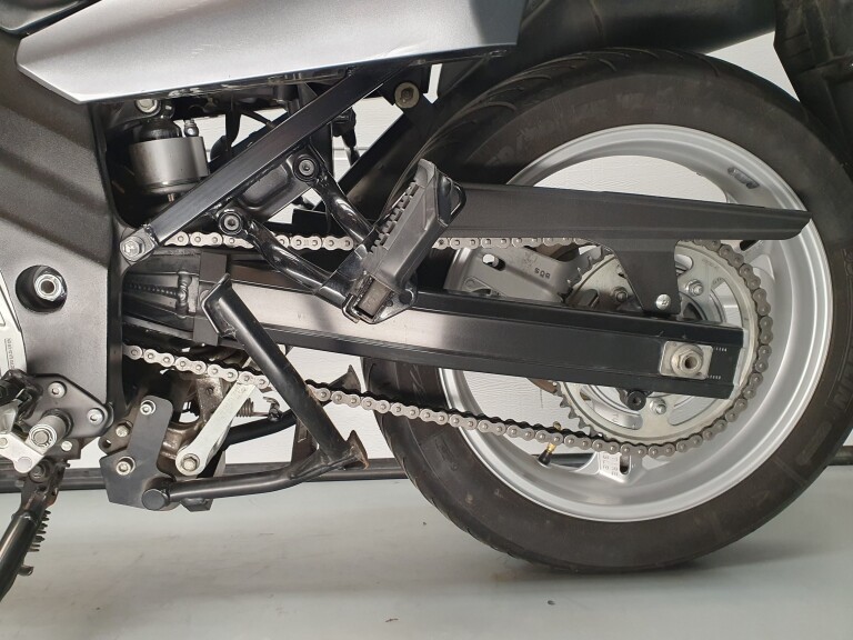 Suzuki DL 650 V-STROM foto 16