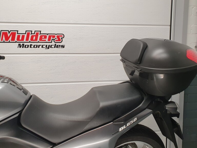 Suzuki DL 650 V-STROM foto 17