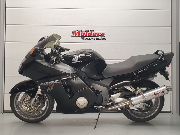 Honda CBR 1100 XX SUPER BLACKBIRD foto 2