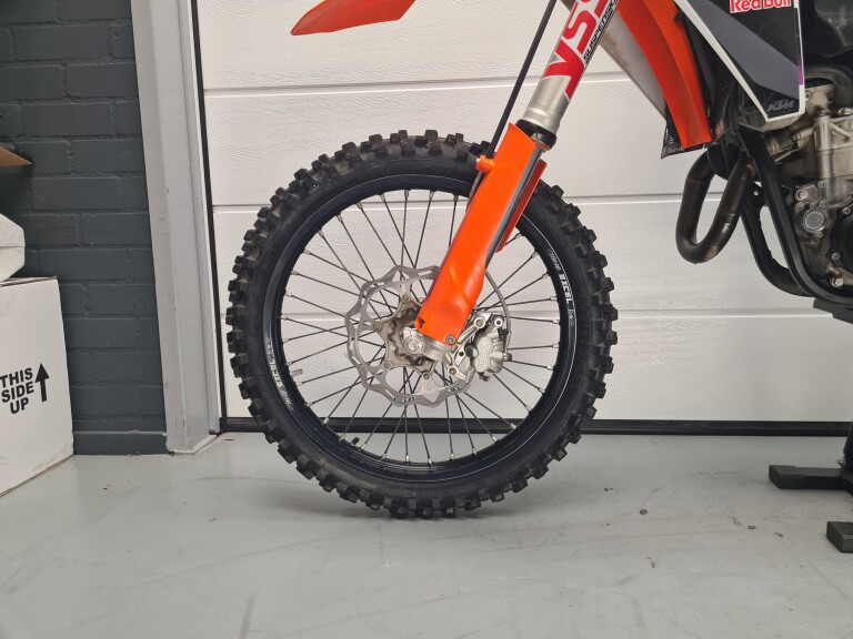 KTM 350 SX-F foto 3