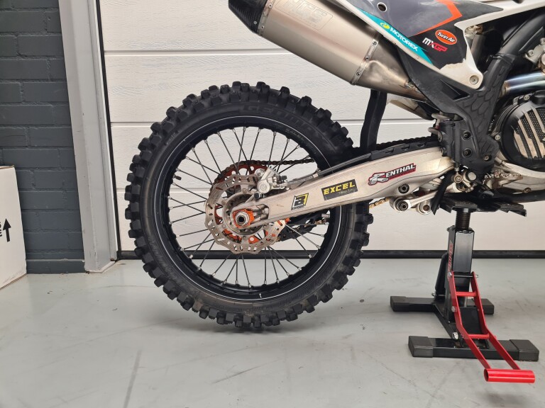 KTM 350 SX-F foto 8