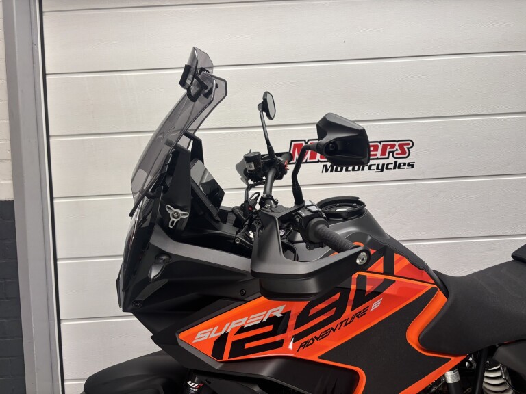 KTM 1290 SUPER ADVENTURE S foto 12