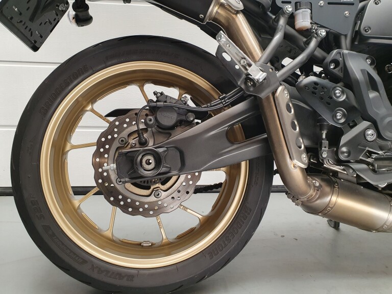 Yamaha XSR 700 foto 7