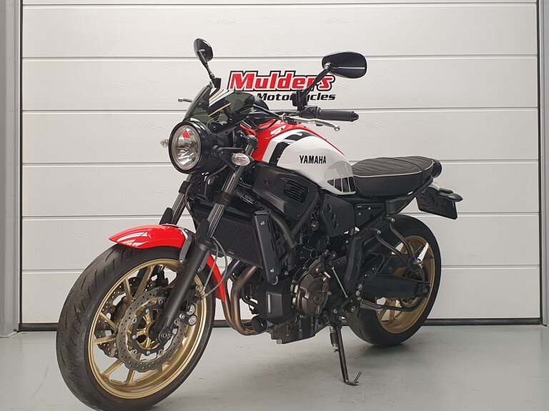 Yamaha XSR 700 