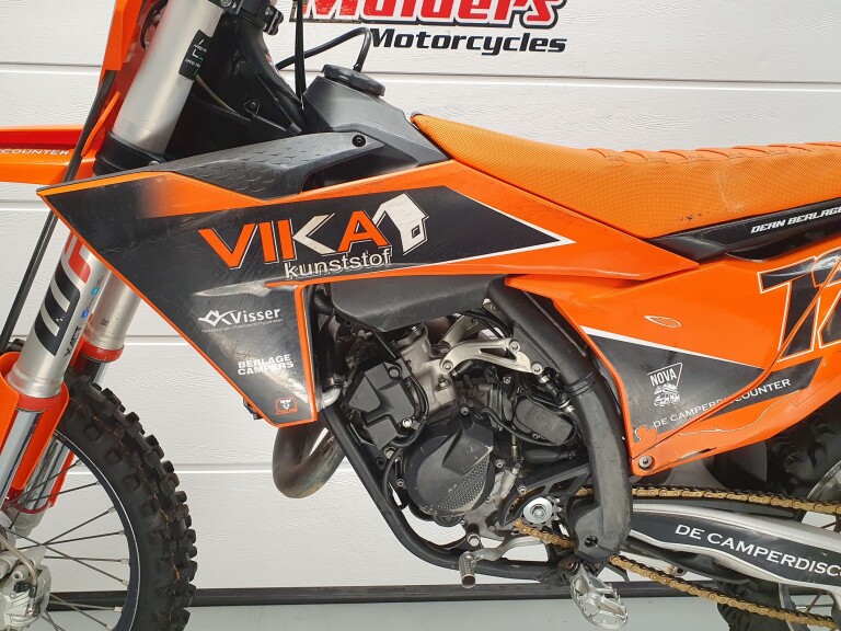 KTM 125 SX EFI foto 5