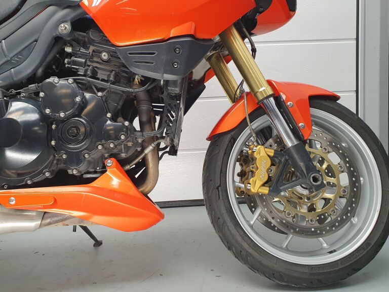 Triumph TIGER 1050 foto 12