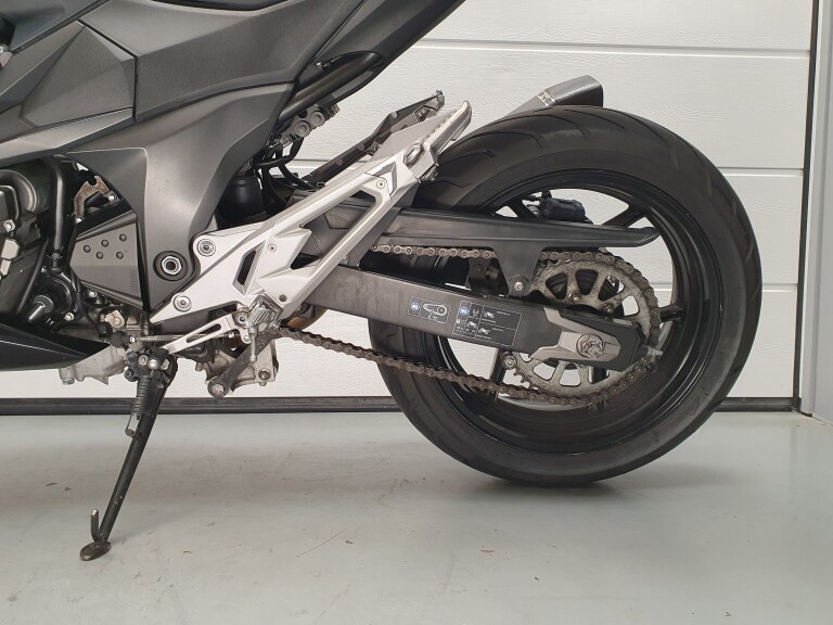 Kawasaki Z 800 ABS foto 8