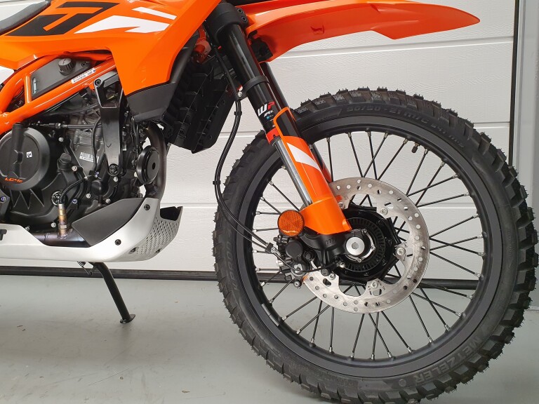 KTM 390 ENDURO R foto 15