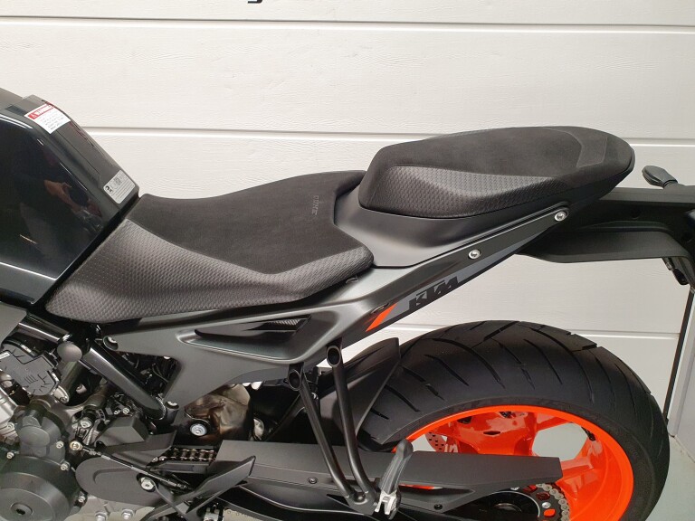 KTM 790 DUKE L ABS foto 6