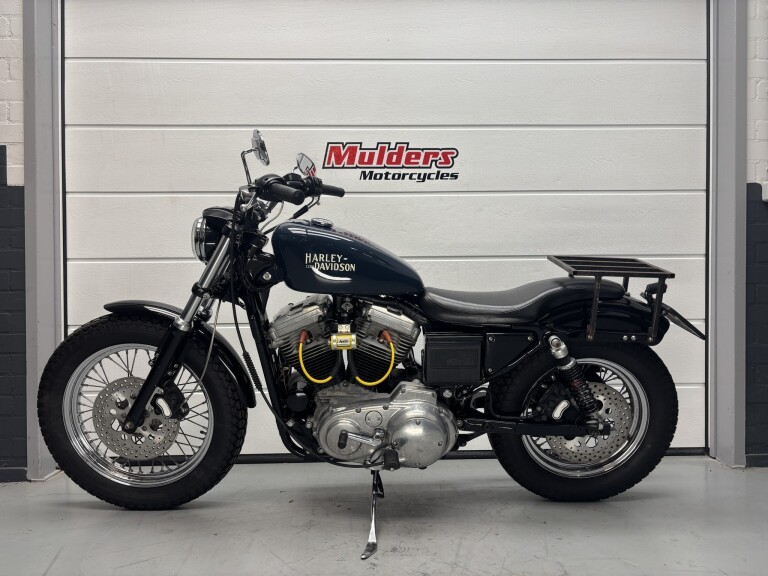 Harley-Davidson XLH Sportster 883 foto 2