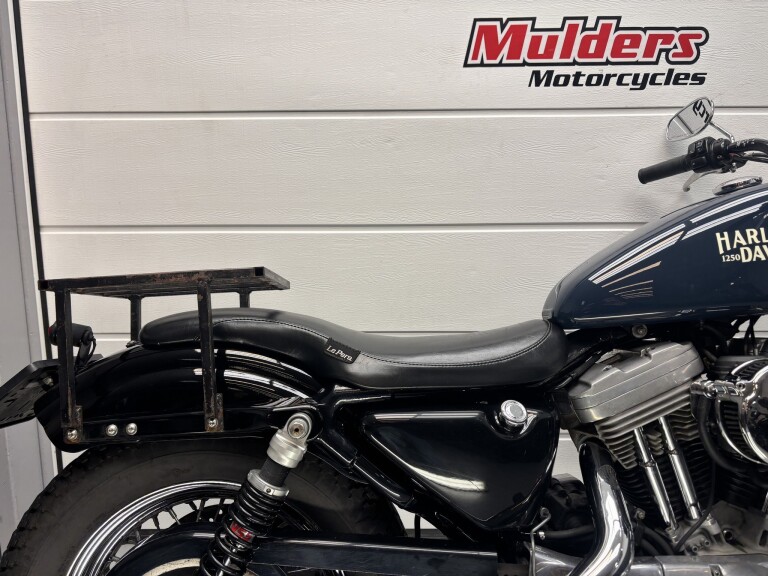 Harley-Davidson XLH Sportster 883 foto 7