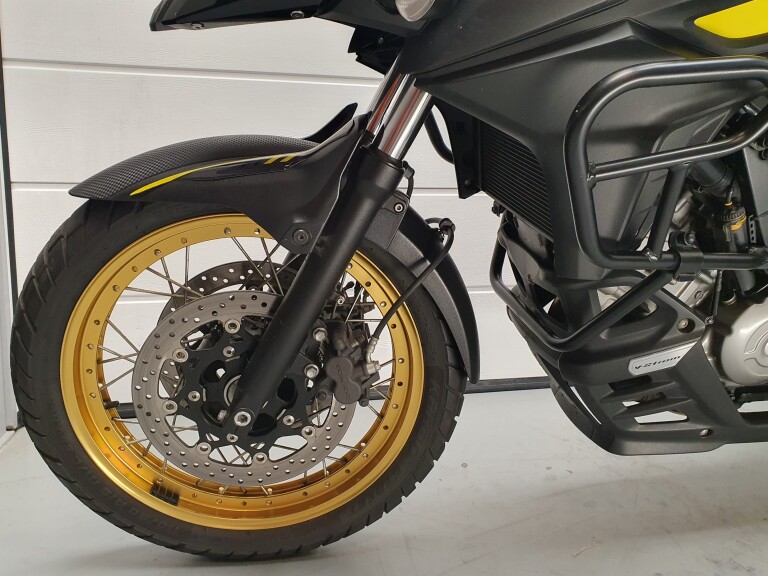 Suzuki DL650 foto 4